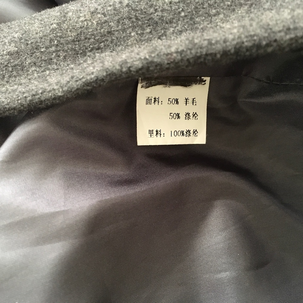 Wool coat - Picture 10 of 11